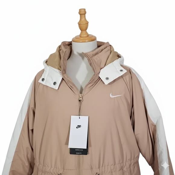 Nike Sportswear Essential Insulated Tan and White Jacket - Picture 8 of 15